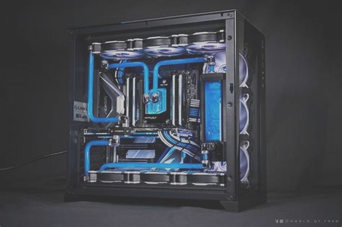 Building a High-End Streaming PC with Custom Water Cooling: Achieving Ultra-High Performance and Quiet Operation