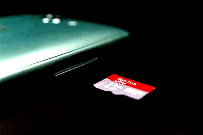 Extend Your Phone's Storage: A Guide to Using MicroSD Cards and Cloud Storage