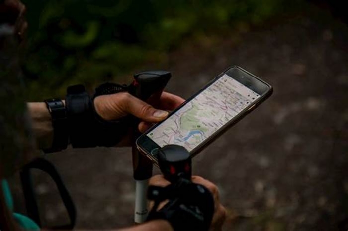 Navigation Apps for Hikers and Backpackers: Exploring Unfamiliar Trails with Confidence