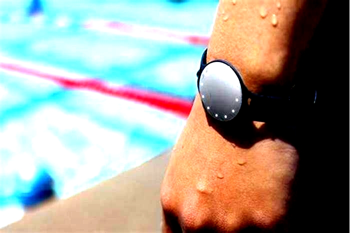 wearable Tech for Swimmers: Tracking Laps, Distance, and Stroke Efficiency